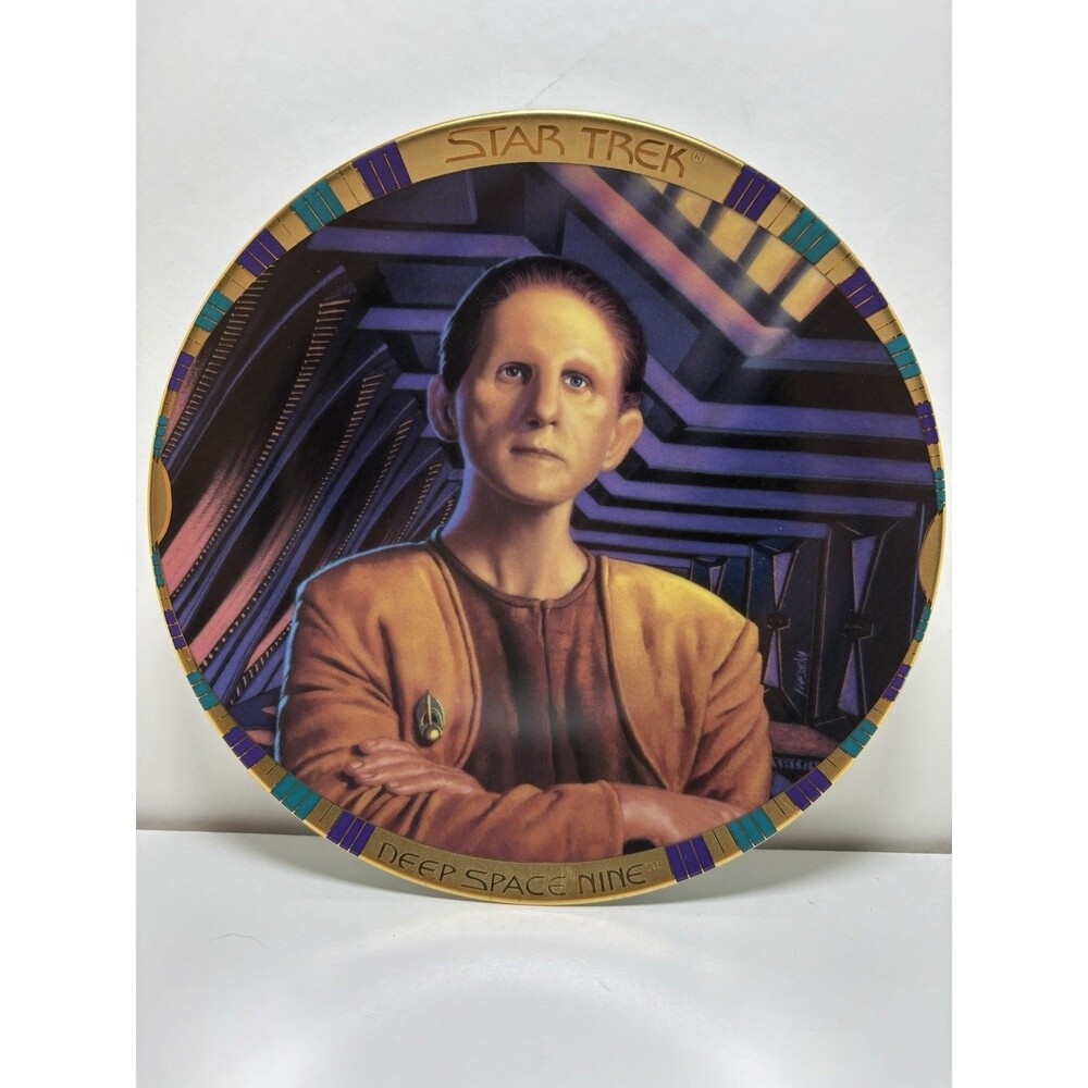 Star Trek "Deep Space 9" (DS9) "SECURITY CHIEF ODO" Collection Hamilton Plate.
